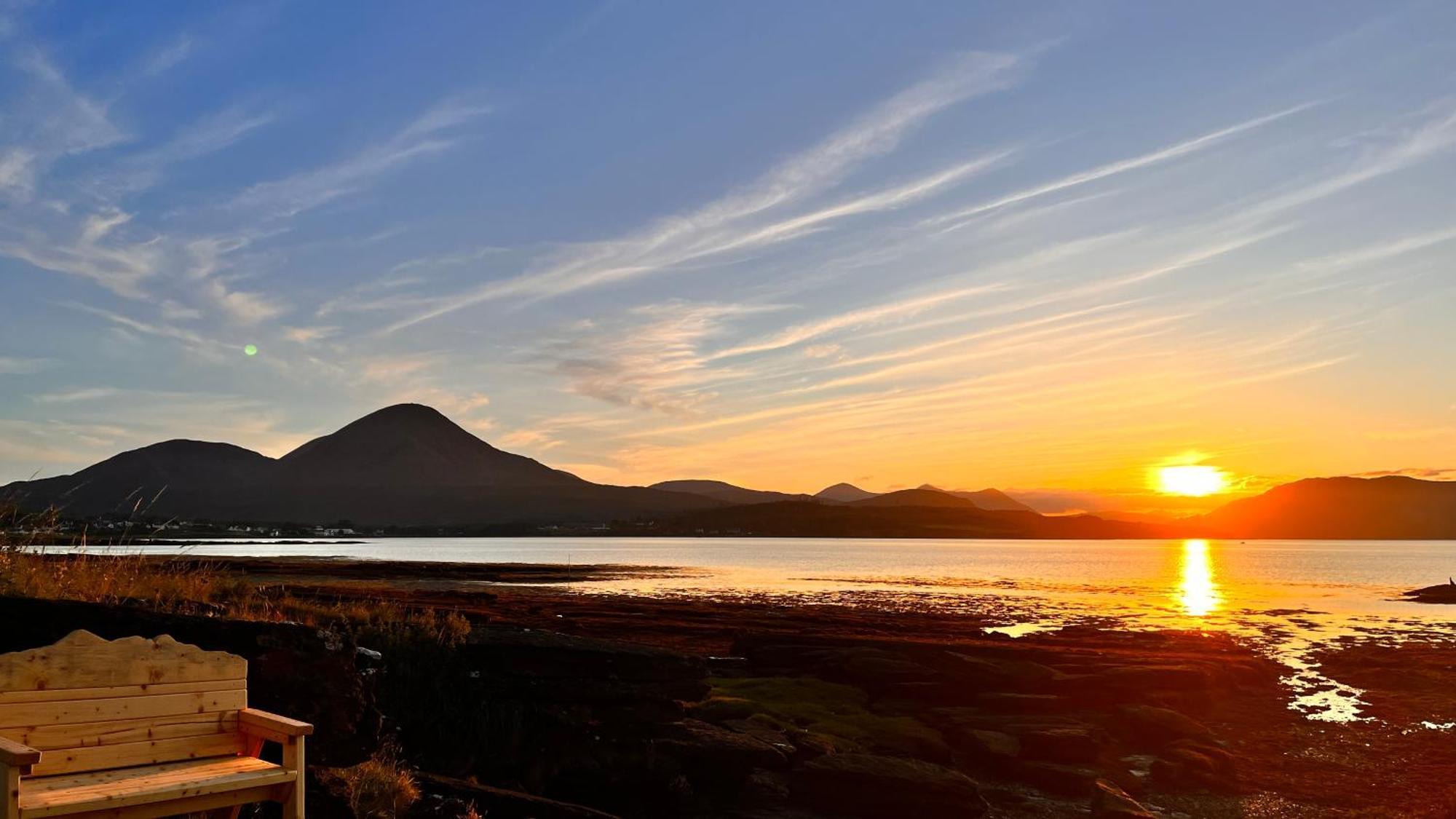 Carnmhor, Isle Of Skye - Stunning 242 Year Old On Its Own Sea Shore! *