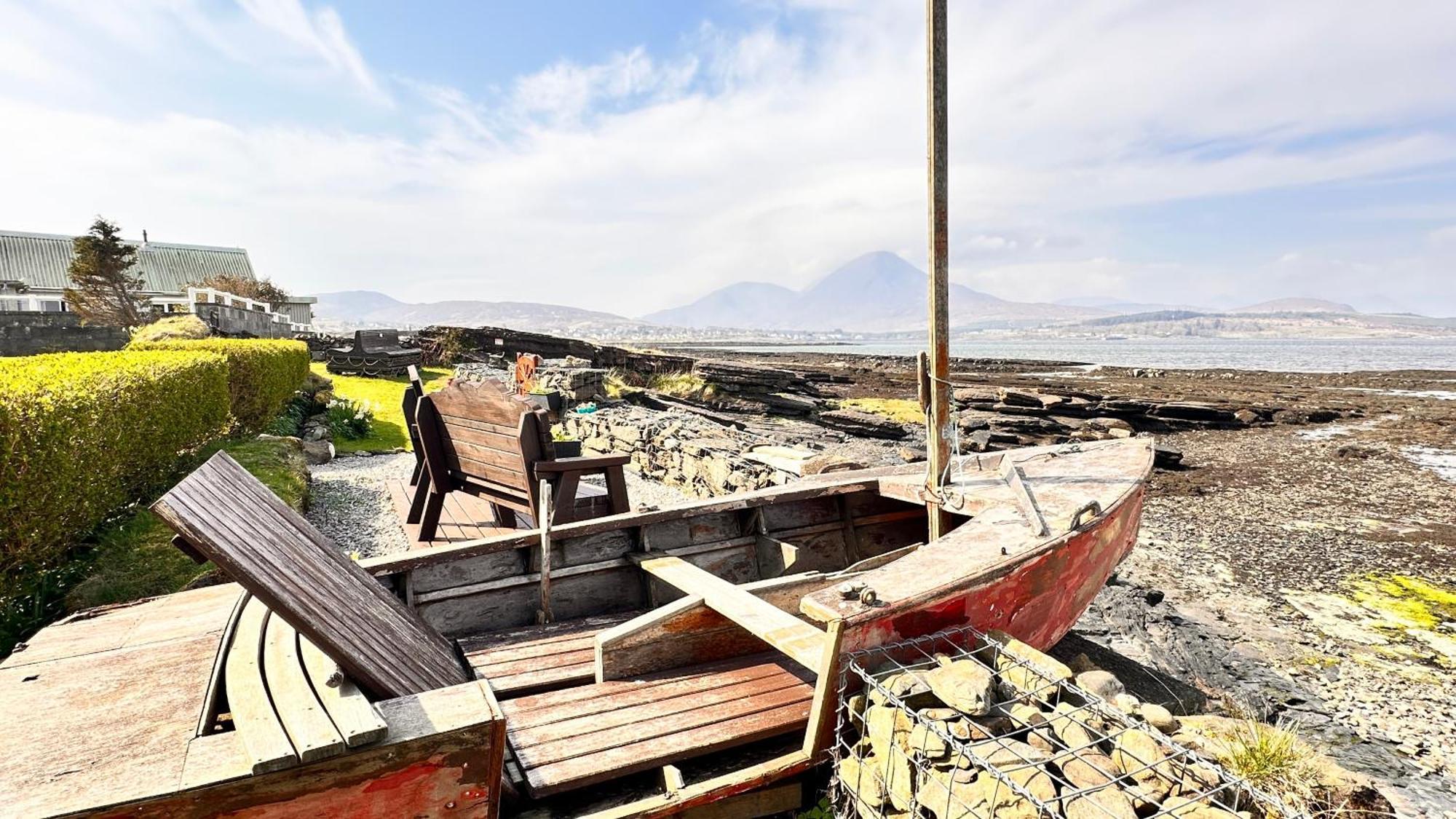 Carnmhor, Isle Of Skye - Stunning 242 Year Old On Its Own Sea Shore! Vakantiehuis *