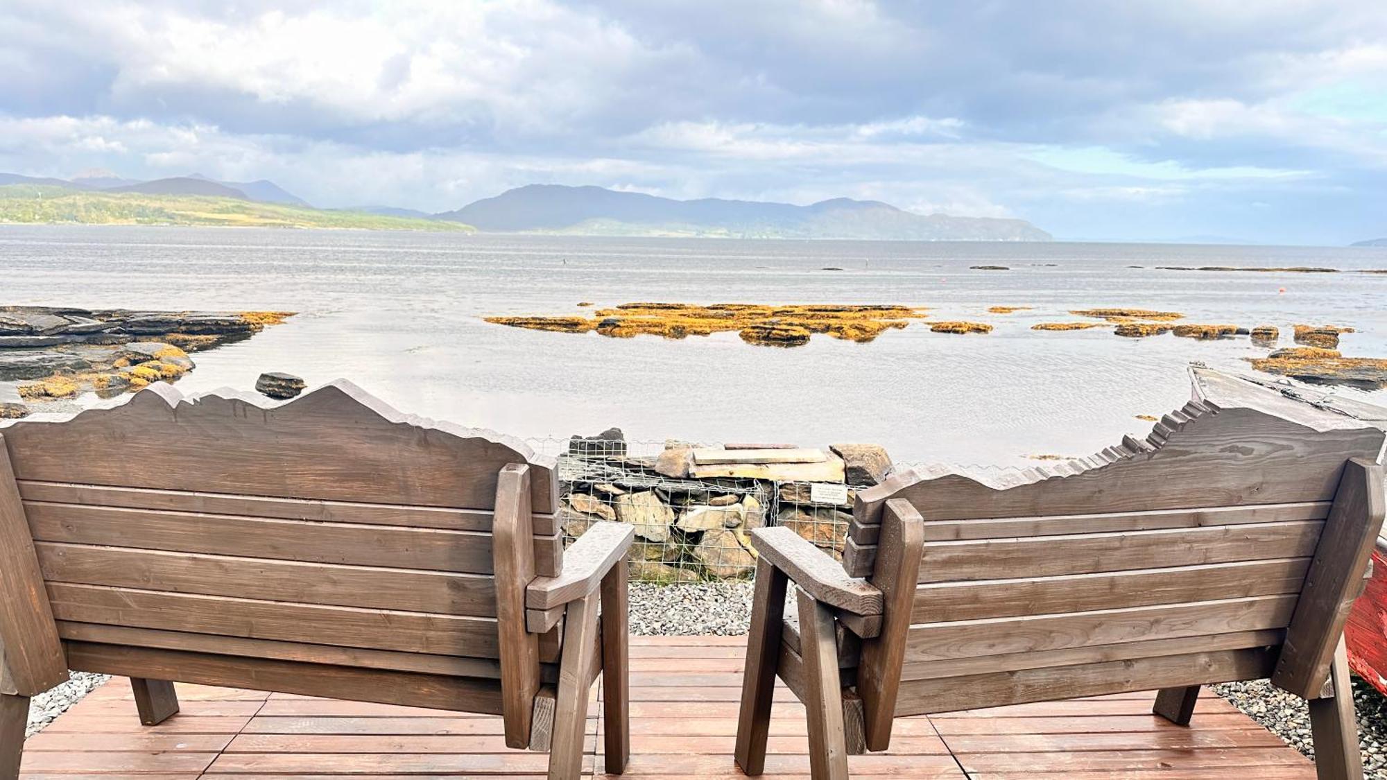 Vakantiehuis Carnmhor, Isle Of Skye - Stunning 242 Year Old On Its Own Sea Shore! *